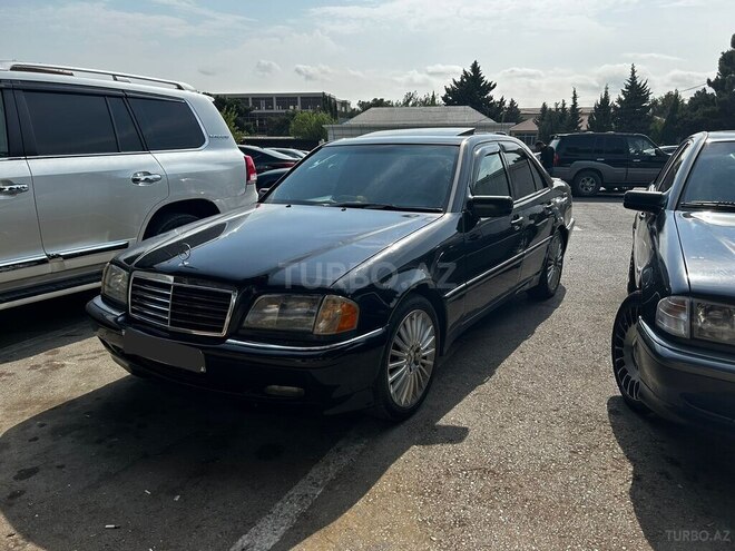 Mercedes C 230 1999, 358,654 km - 2.3 l - Bakı