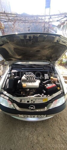 Opel Vectra 1997, 312,500 km - 1.6 l - İmişli