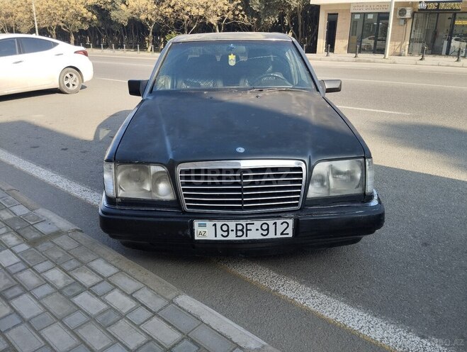 Mercedes E 200 d 1994, 268,000 km - 2.0 l - Bakı