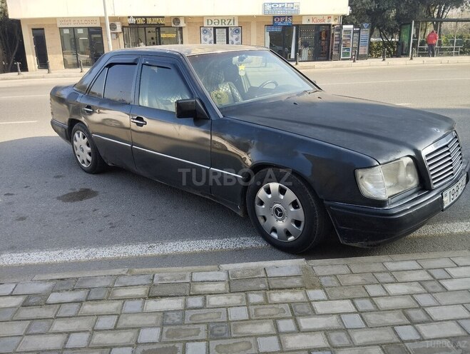 Mercedes E 200 d 1994, 268,000 km - 2.0 l - Bakı