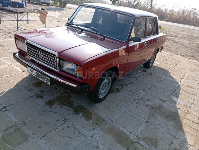 LADA (VAZ) 2107 2008, 98,681 km - 1.6 l - Salyan