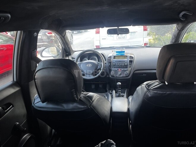 Kia Ceed 2009, 300,000 km - 1.6 л - Bakı