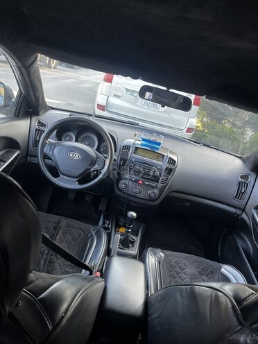 Kia Ceed 2009, 300,000 km - 1.6 л - Bakı