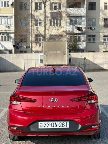 Hyundai Elantra 2019, 81,000 km - 2.0 l - Bakı