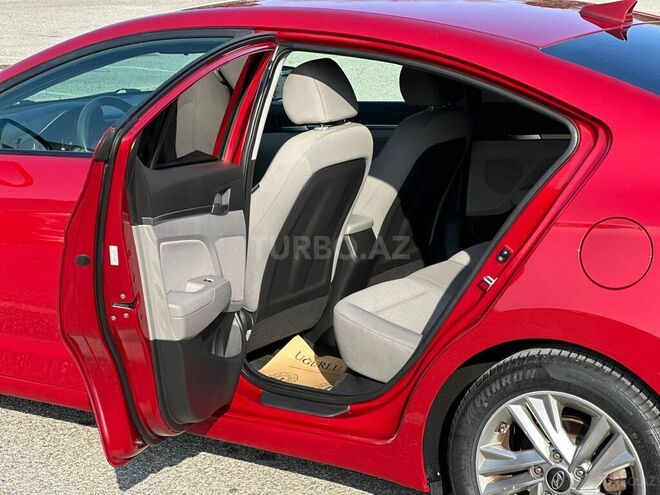 Hyundai Elantra 2019, 81,000 km - 2.0 l - Bakı
