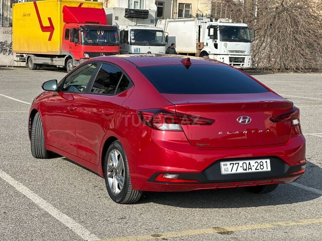 Hyundai Elantra 2019, 81,000 km - 2.0 l - Bakı
