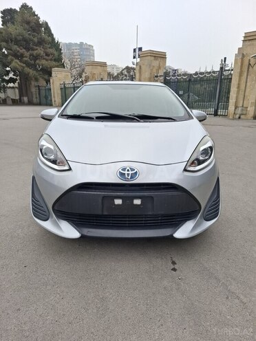 Toyota Aqua 2018, 72,000 km - 1.5 l - Bakı
