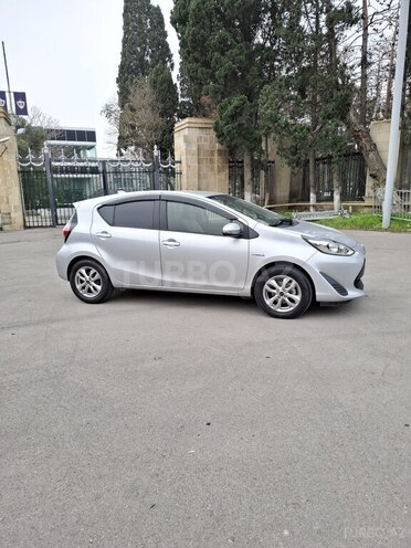 Toyota Aqua 2018, 72,000 km - 1.5 l - Bakı