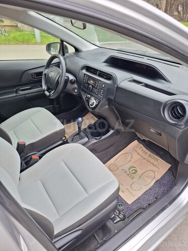 Toyota Aqua 2018, 72,000 km - 1.5 l - Bakı
