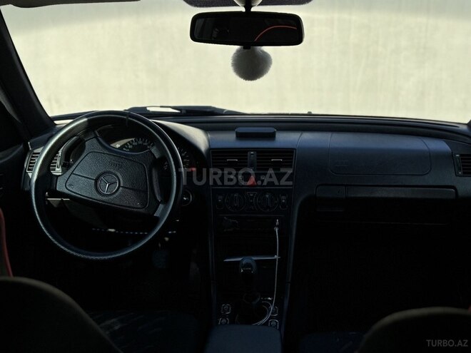 Mercedes C 180 1999, 300,000 km - 1.8 л - Bakı