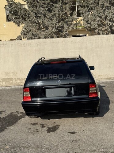 Mercedes C 180 1999, 300,000 km - 1.8 л - Bakı