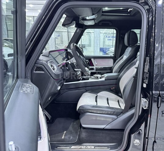 Mercedes G 63 AMG-12