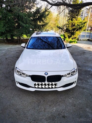 BMW 320-3