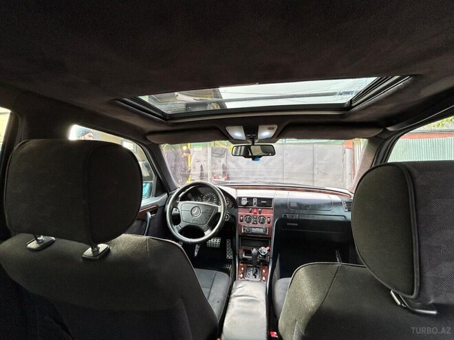 Mercedes C 180 1995, 330,000 km - 1.8 л - Astara