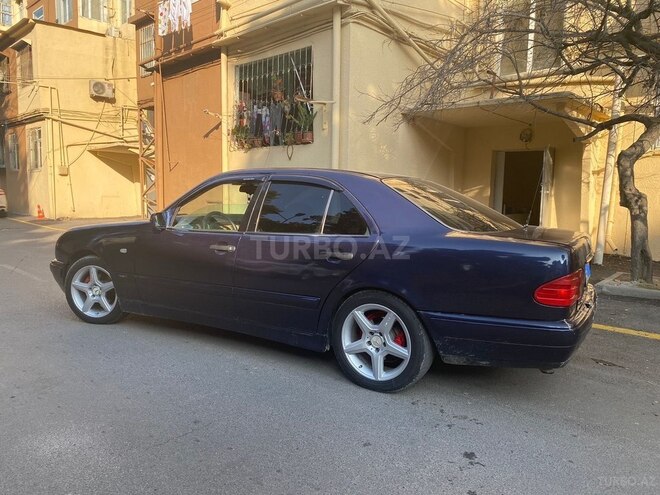 Mercedes E 230 1996, 495,241 km - 2.3 l - Bakı
