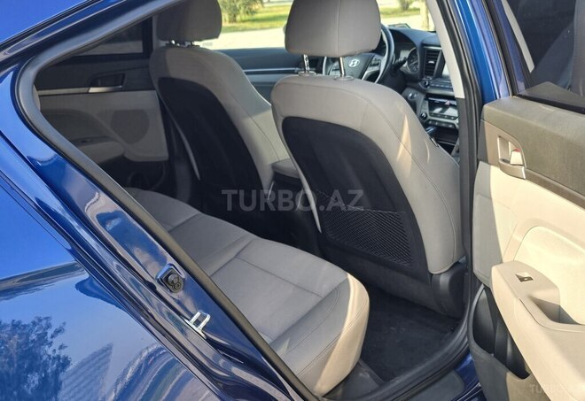 Hyundai Elantra 2018, 111,000 km - 2.0 л - Bakı
