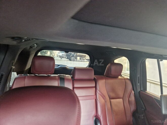 Lexus LX 500d-7