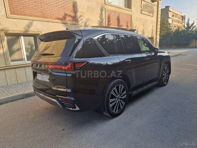 Lexus LX 500d-5