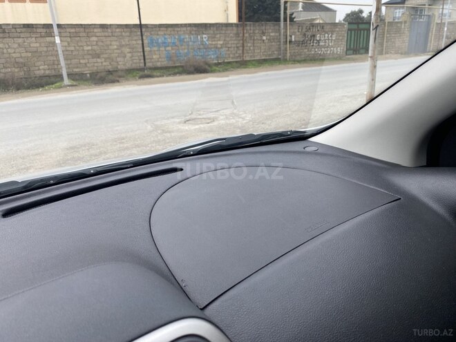 Nissan March 2016, 35,000 km - 1.2 l - Bakı