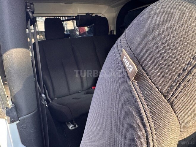 Jeep Wrangler-9