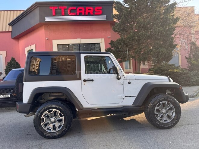Jeep Wrangler-2
