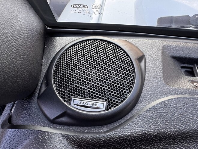 Jeep Wrangler-4
