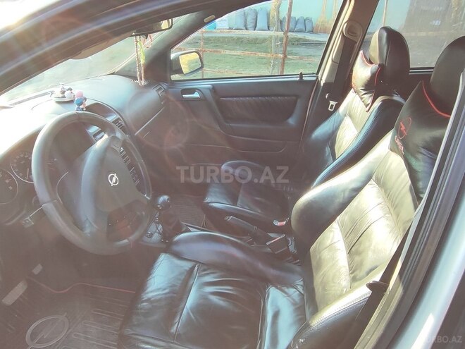 Opel Astra 2003, 337,000 km - 1.8 л - Şəki