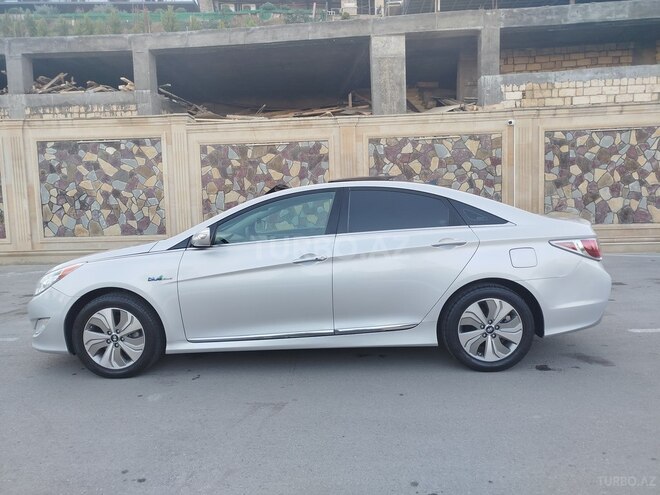 Hyundai Sonata 2014, 168,400 km - 2.4 l - Bakı