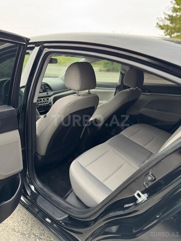 Hyundai Elantra 2016, 105,000 km - 2.0 l - Bakı