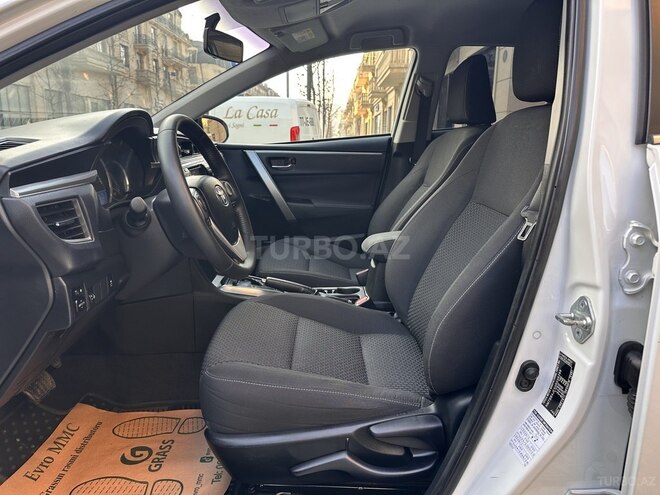 Toyota Corolla 2014, 157,212 km - 1.6 l - Bakı