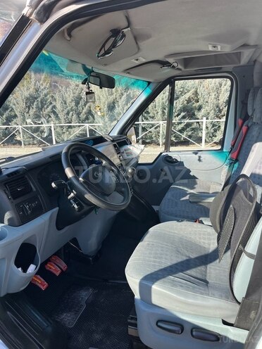 Ford Transit 2011, 210,000 km - 2.4 л - Şəki