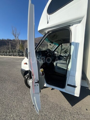Ford Transit 2011, 210,000 km - 2.4 л - Şəki