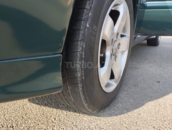 Mercedes C 180 1997, 268,896 km - 1.8 l - Mingəçevir