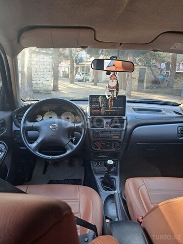 Nissan Sunny 2004, 307,000 km - 1.3 l - Bakı