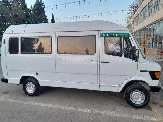 Mercedes 208 D 1989, 237,670 km - 2.3 л - Sabirabad