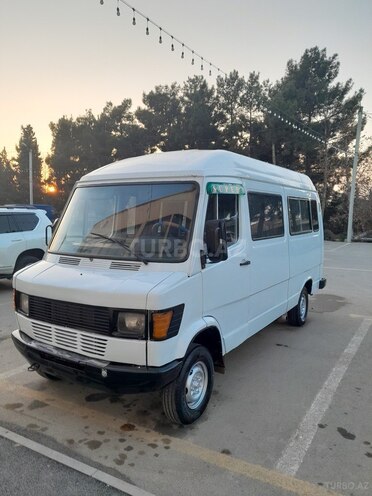 Mercedes 208 D 1989, 237,670 km - 2.3 л - Sabirabad