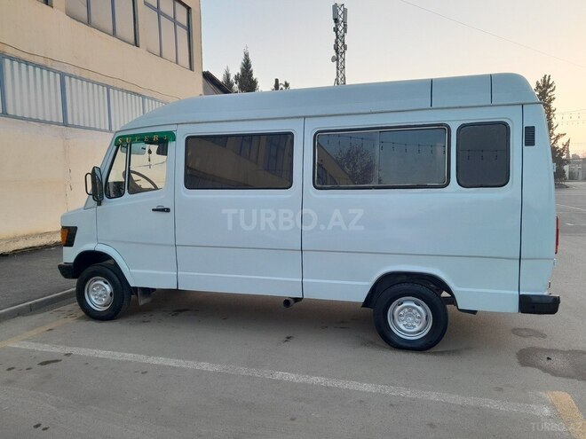 Mercedes 208 D 1989, 237,670 km - 2.3 л - Sabirabad