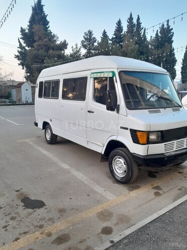 Mercedes 208 D 1989, 237,670 km - 2.3 л - Sabirabad