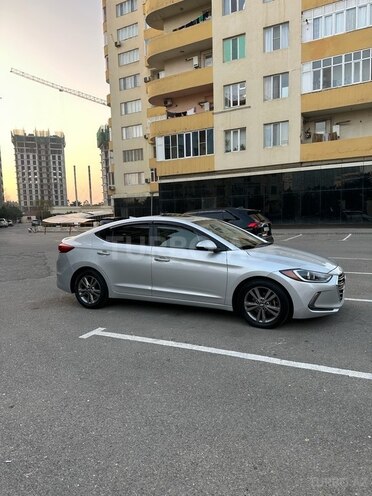 Hyundai Elantra 2016, 165,762 km - 2.0 l - Bakı
