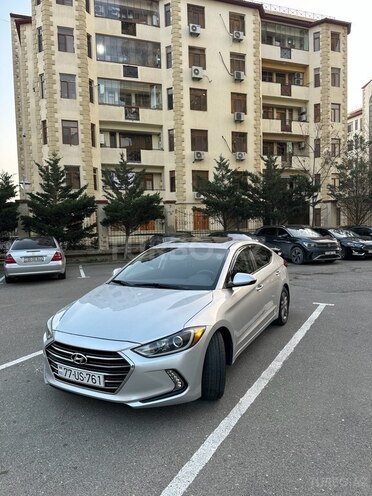 Hyundai Elantra 2016, 165,762 km - 2.0 l - Bakı
