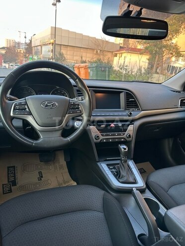 Hyundai Elantra 2016, 165,762 km - 2.0 l - Bakı