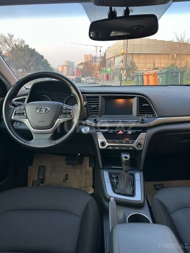 Hyundai Elantra 2016, 165,762 km - 2.0 l - Bakı