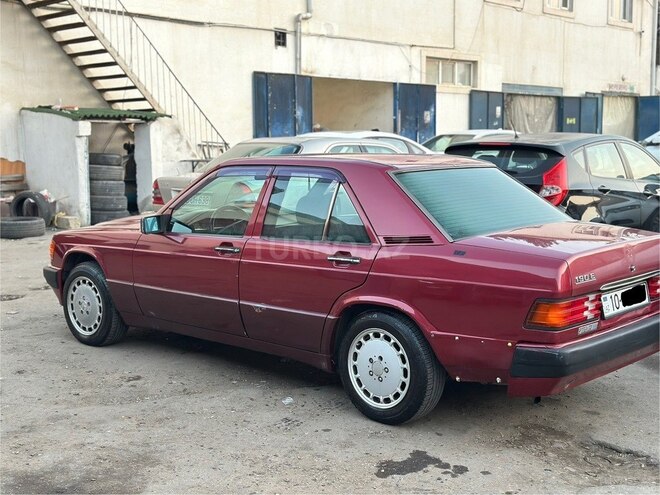 Mercedes 190 1989, 318,412 km - 2.0 l - Bakı
