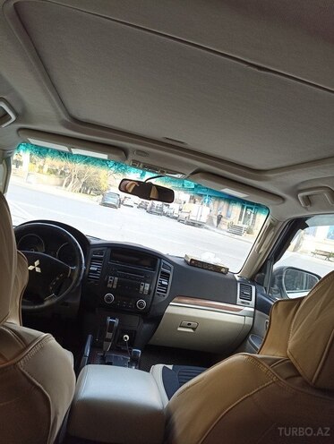 Mitsubishi Pajero 2008, 212,000 km - 3.0 l - Bakı