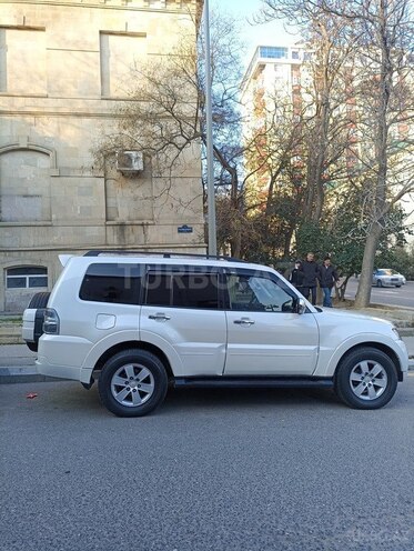 Mitsubishi Pajero 2008, 212,000 km - 3.0 l - Bakı