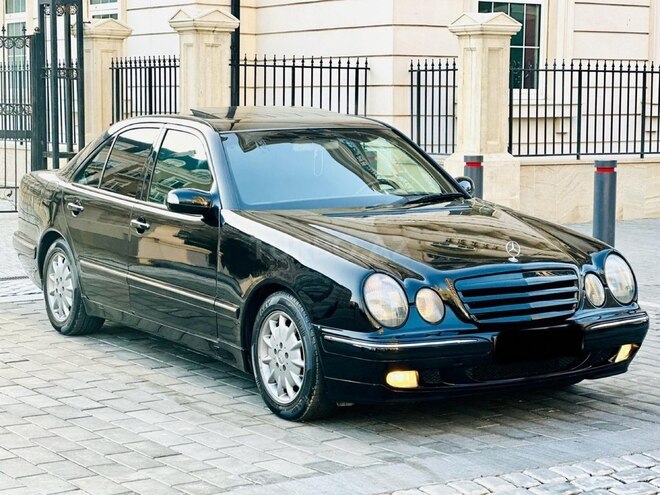 Mercedes E 240 2001, 350,000 km - 2.4 л - Bakı