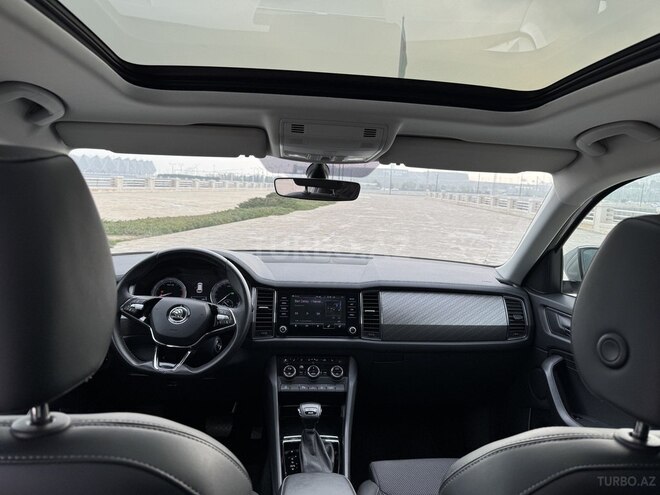 Skoda Kodiaq 2022, 48,000 km - 2.0 л - Bakı