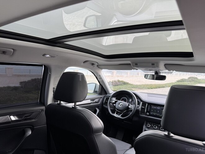 Skoda Kodiaq 2022, 48,000 km - 2.0 л - Bakı