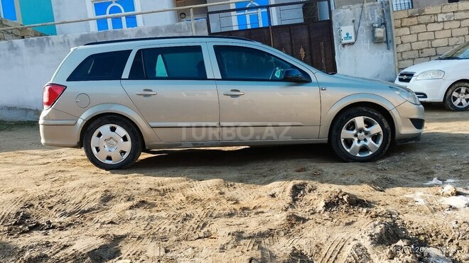 Opel Astra 2007, 372,000 km - 1.3 l - Bakı