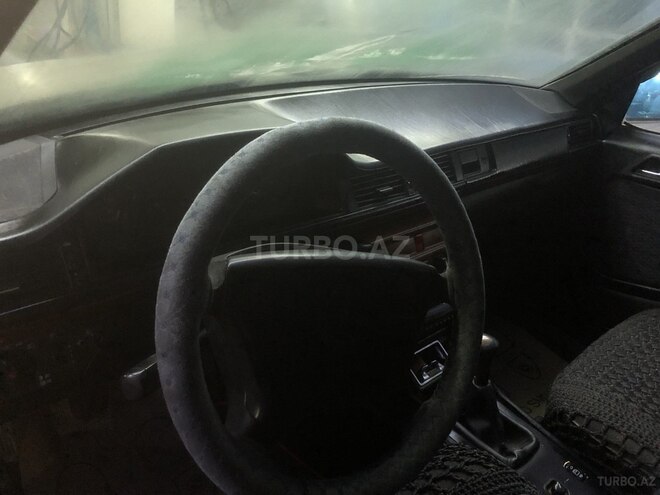 Mercedes E 250 1993, 453,894 km - 2.5 л - Bakı